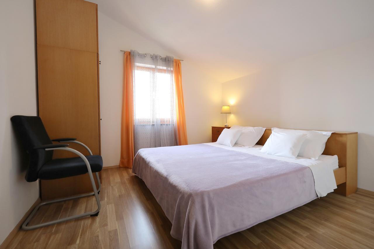 Appartement Mareta *
